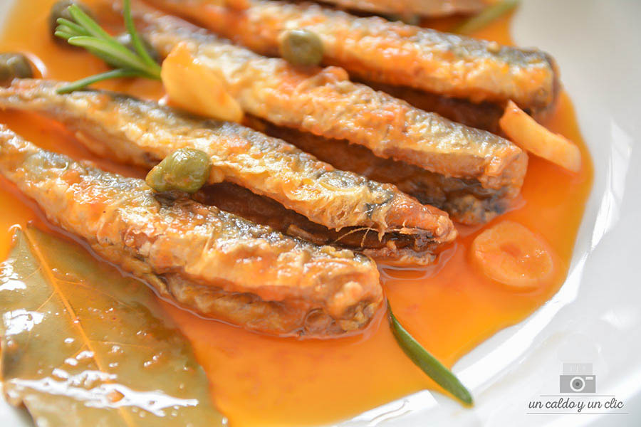 Sardinas en escabeche un caldo y un clic